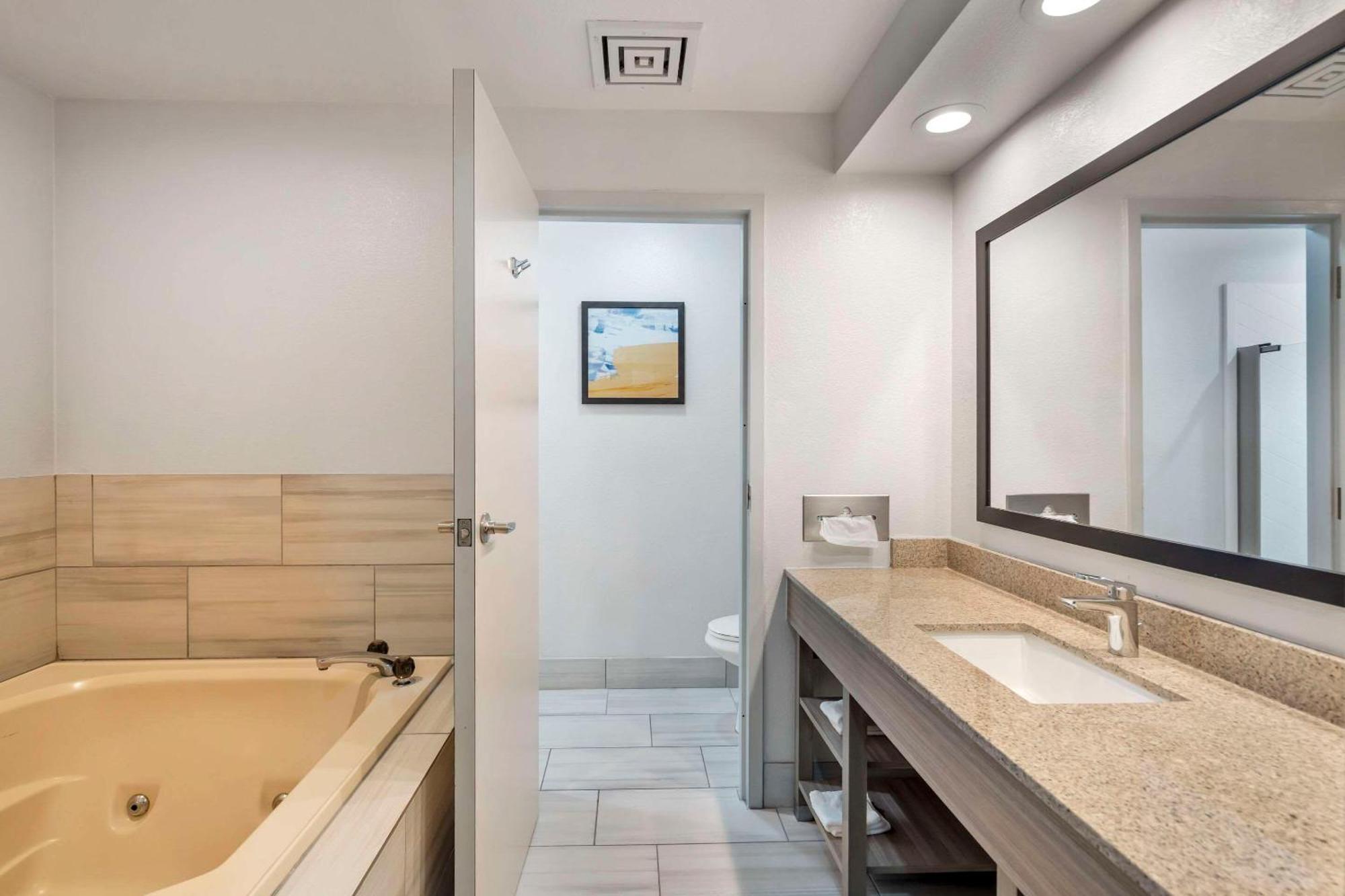 Comfort Inn & Suites Mundelein-Vernon Hills Zewnętrze zdjęcie